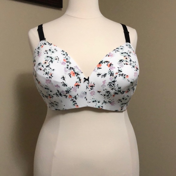 Cacique Other - Cacique 44DD floral lightly lined no wire Bra